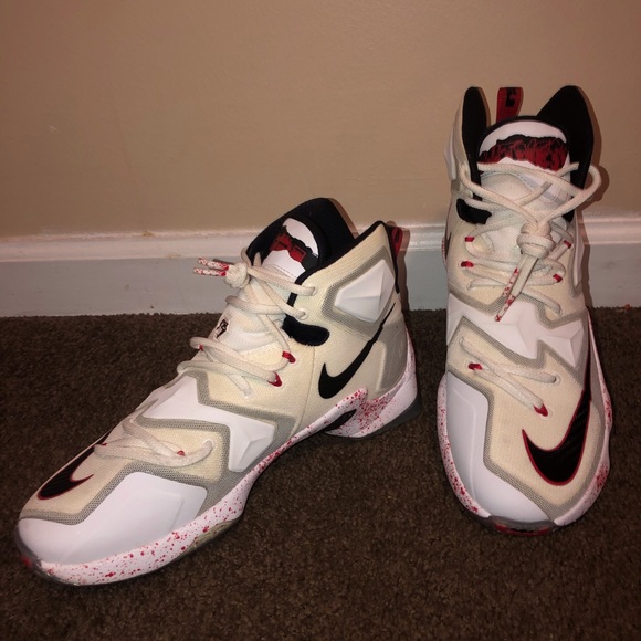 Lebron James limited addition - Picture 2 of 5